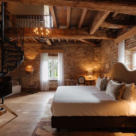 Chateau St Gerlach - Oostwegel Collection, Member Of Relais And Chateaux Valkenburg aan de Geul Esterno foto A room at the hotel